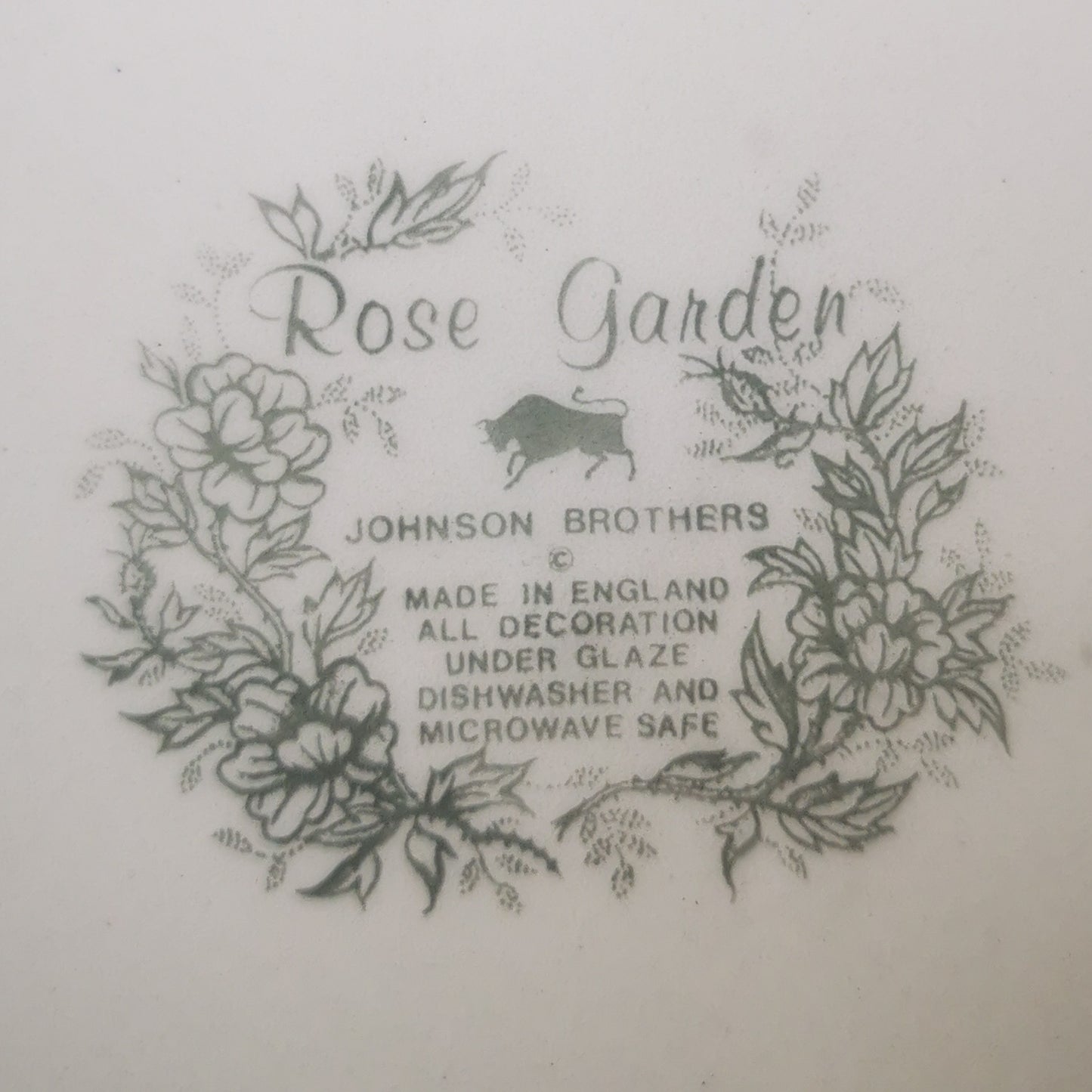Johnson Brothers Rose Garden China 9.75-inch Dinner Plate