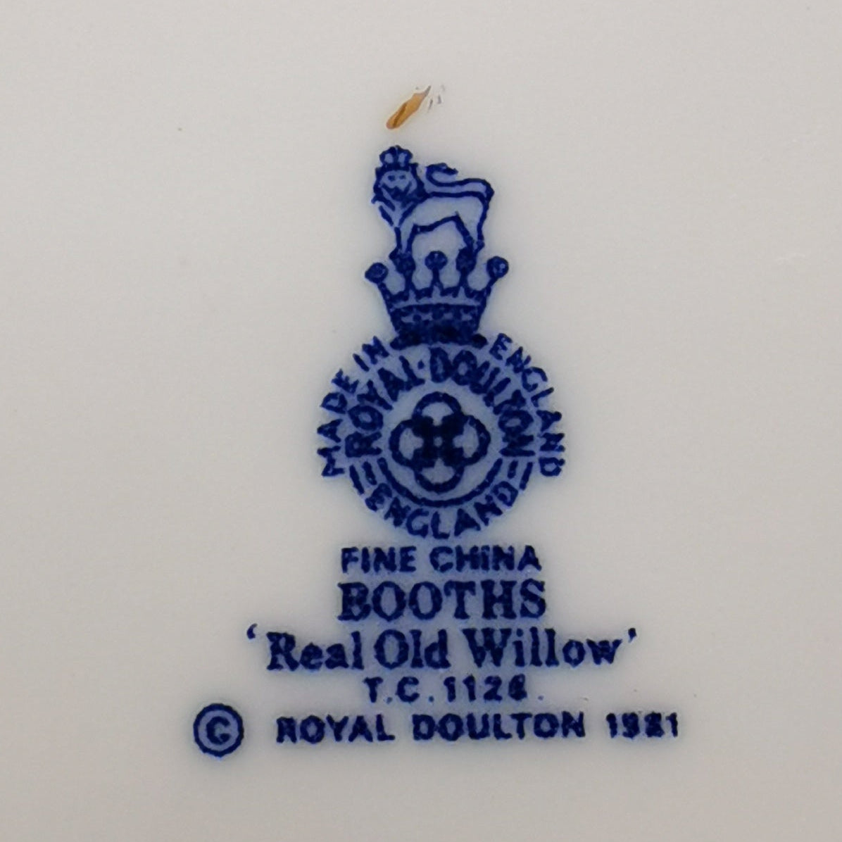 Royal-Doulton-Booths-Real-Old-Willow-Blue-and-White-China-marks