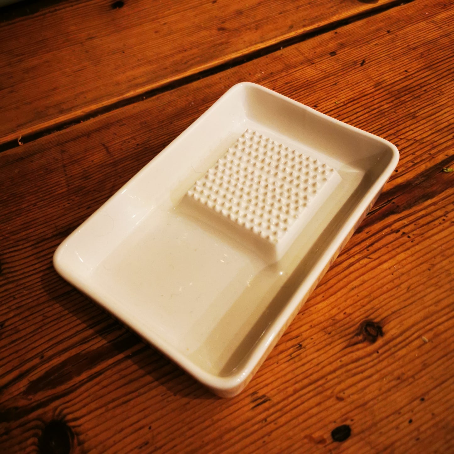 W M Bartleet and Sons Porcelain Garlic Grater