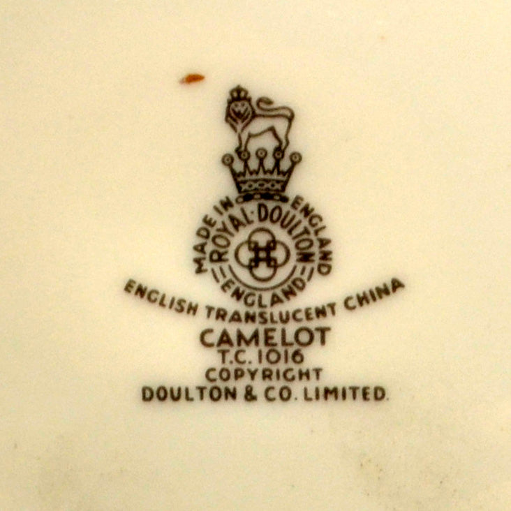 Royal Doulton Camelot TC1016 9-inch Wide Rimmed Soup Bowl