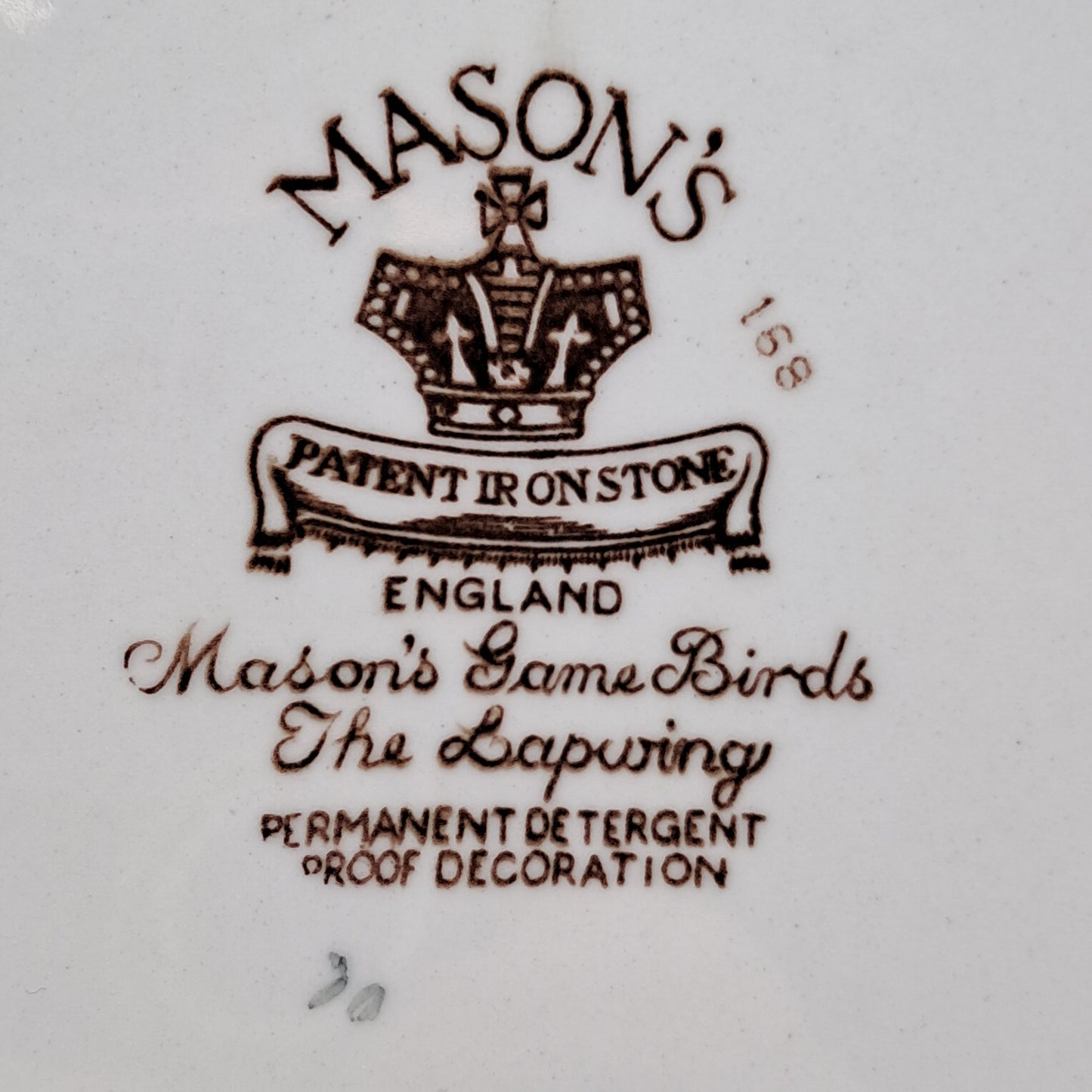 Mason's China Game Birds The Lapwing 7.75-inch Sandwich / Dessert plate