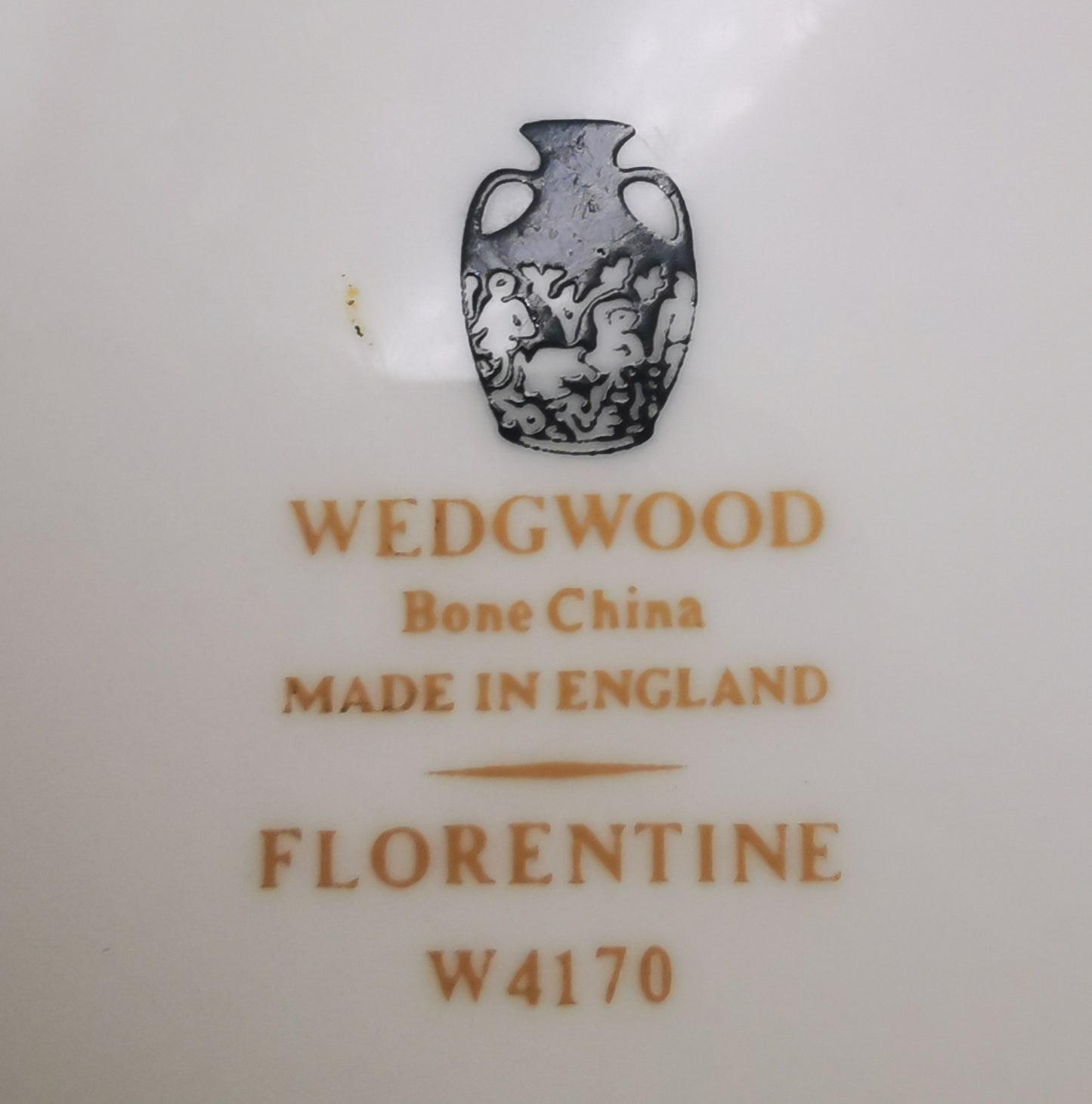 Wedgwood China Florentine Green W4170 10.75-inch Dinner Plate