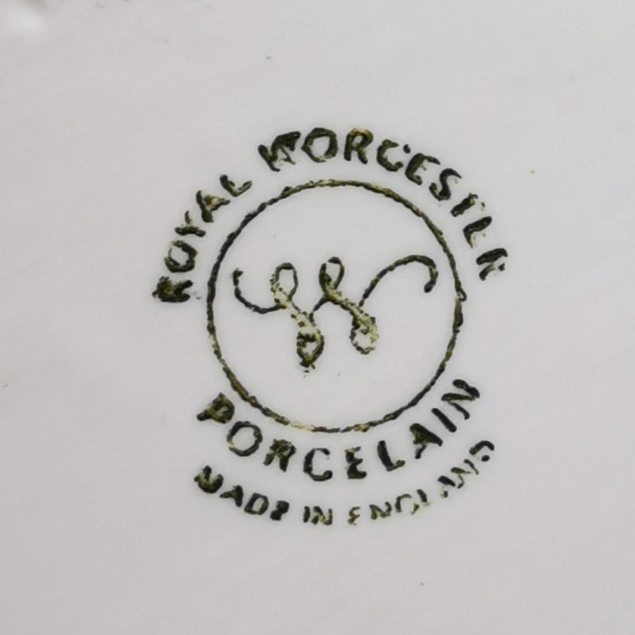 Royal Worcester China Evesham Gold Flan or Serving Dish