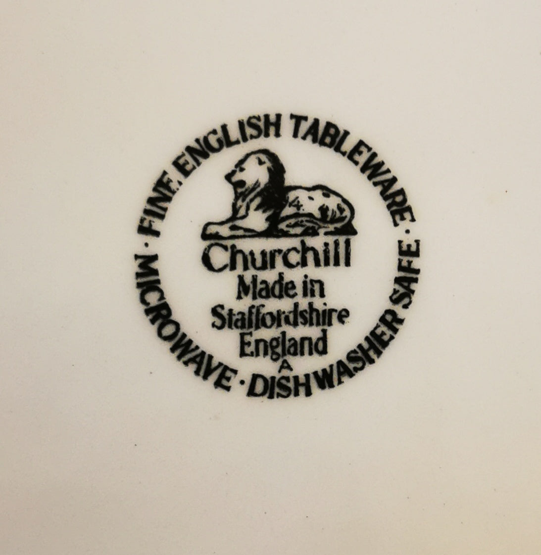 Churchill The Brook Red and White China Dinner 10.5-inch Plate