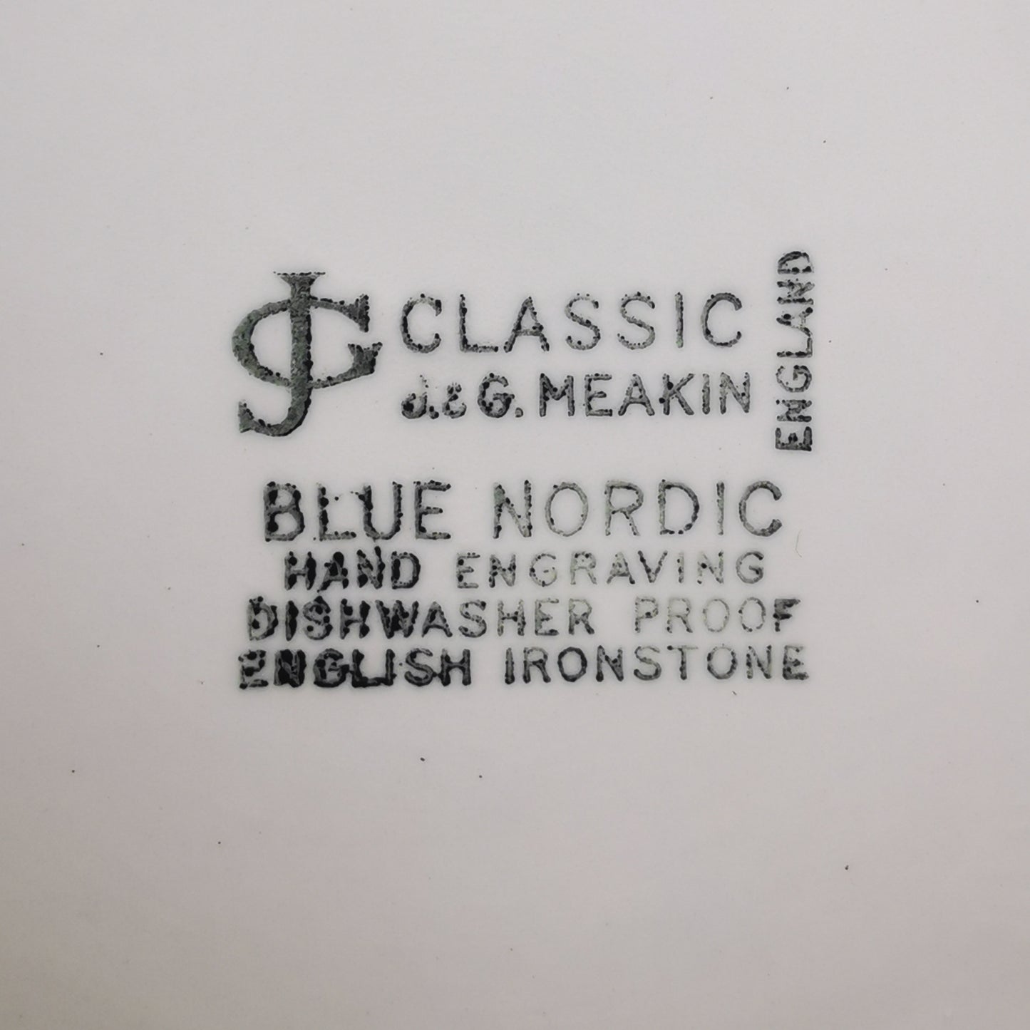 J G Meakin Blue Nordic China Ironstone 10-inch Dinner Plate