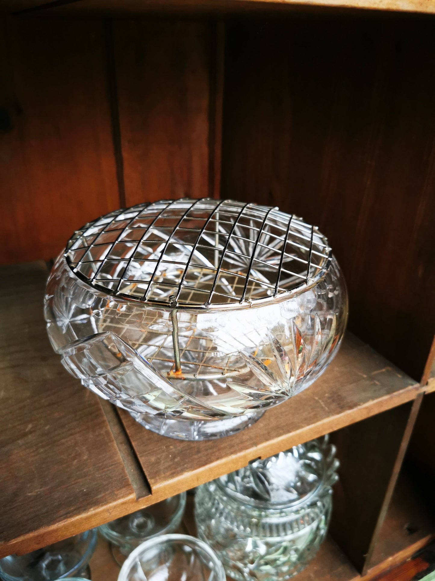 Large Lead Crystal Glass Rose Bowl 6.25-inch diameter