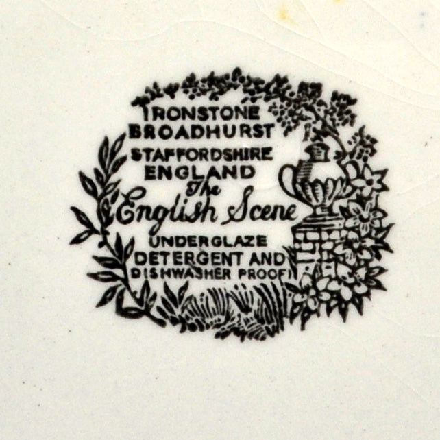 Broadhurst Ironstone blue and white china English Scenes dinner plate