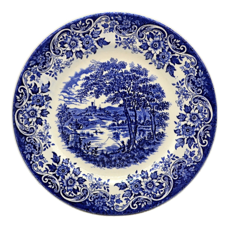 Broadhurst blue and white china English Scenes dinner plate