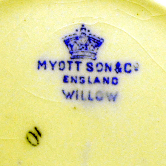 Myott Son & Co blue and white china blue willow side plate