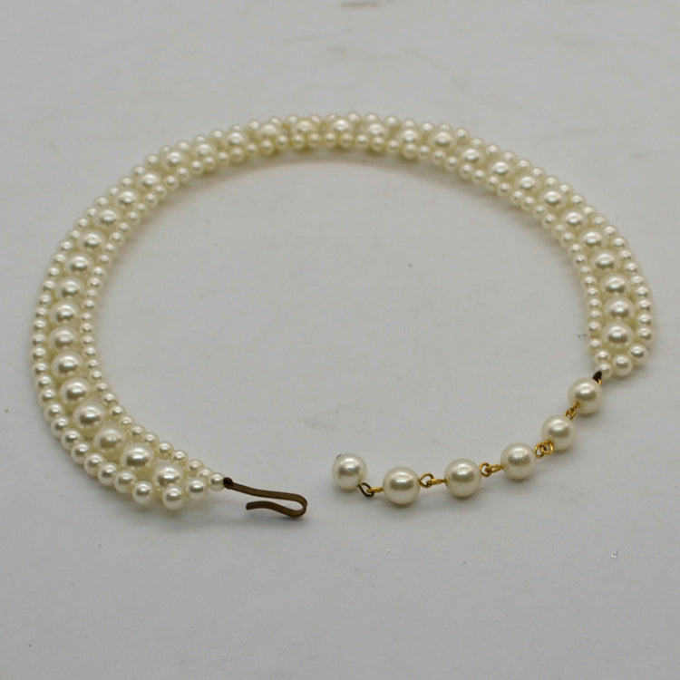 Vintage faux pearl costume jewellery necklace