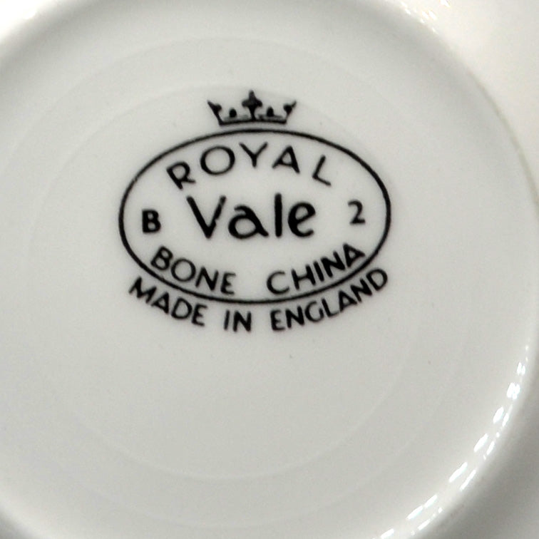 Royal Vale Ridgway Bone China Teacup & Saucer Cottage Garden