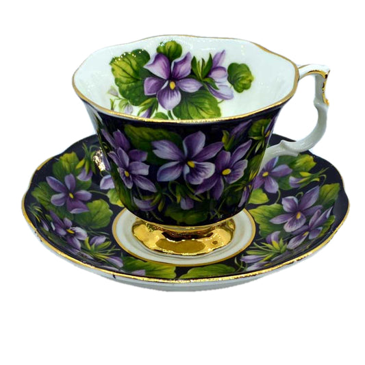 Royal Albert Provincial Flowers Purple Violet China tea cu
