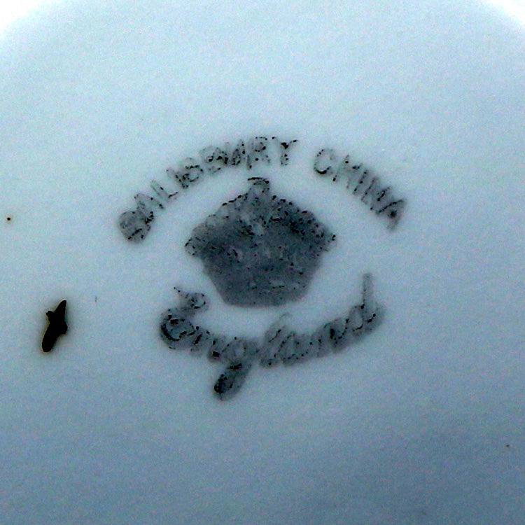 Harlequin Salisbury & Queens China Marie Teacup Trio c1950