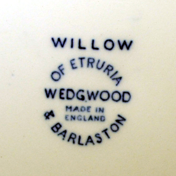 Wedgwood Blue and White Willow china 9.25 inch dinner plate