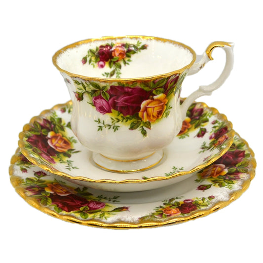 Royal Albert Old Country Roses: A Timeless Classic in Bone China Tableware