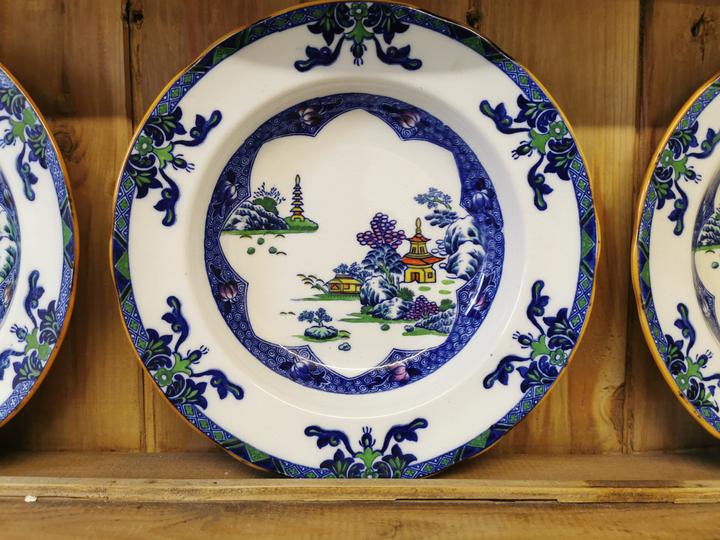 Spode's Landscape china from 1914