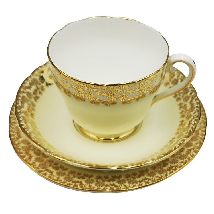 Adderley BONE CHINA ティーカップ・皿セット　ヴィンテージ Adderley Floral Briar Rose China Teacup and Saucer – Vintage