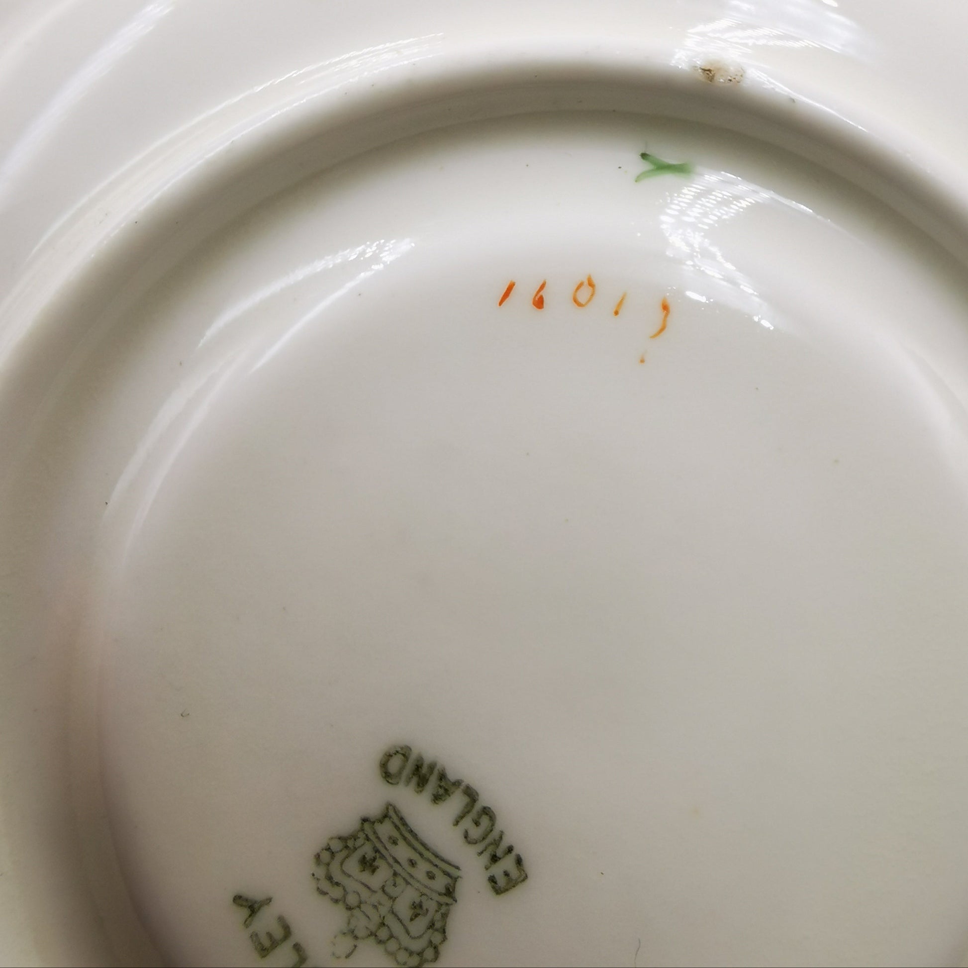 Antique-Aynsley-China-Green-Ribbon-16013-Demitasse-Coffee-Cup-and-Saucer