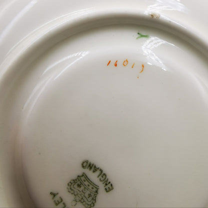 Antique-Aynsley-China-Green-Ribbon-16013-Demitasse-Coffee-Cup-and-Saucer
