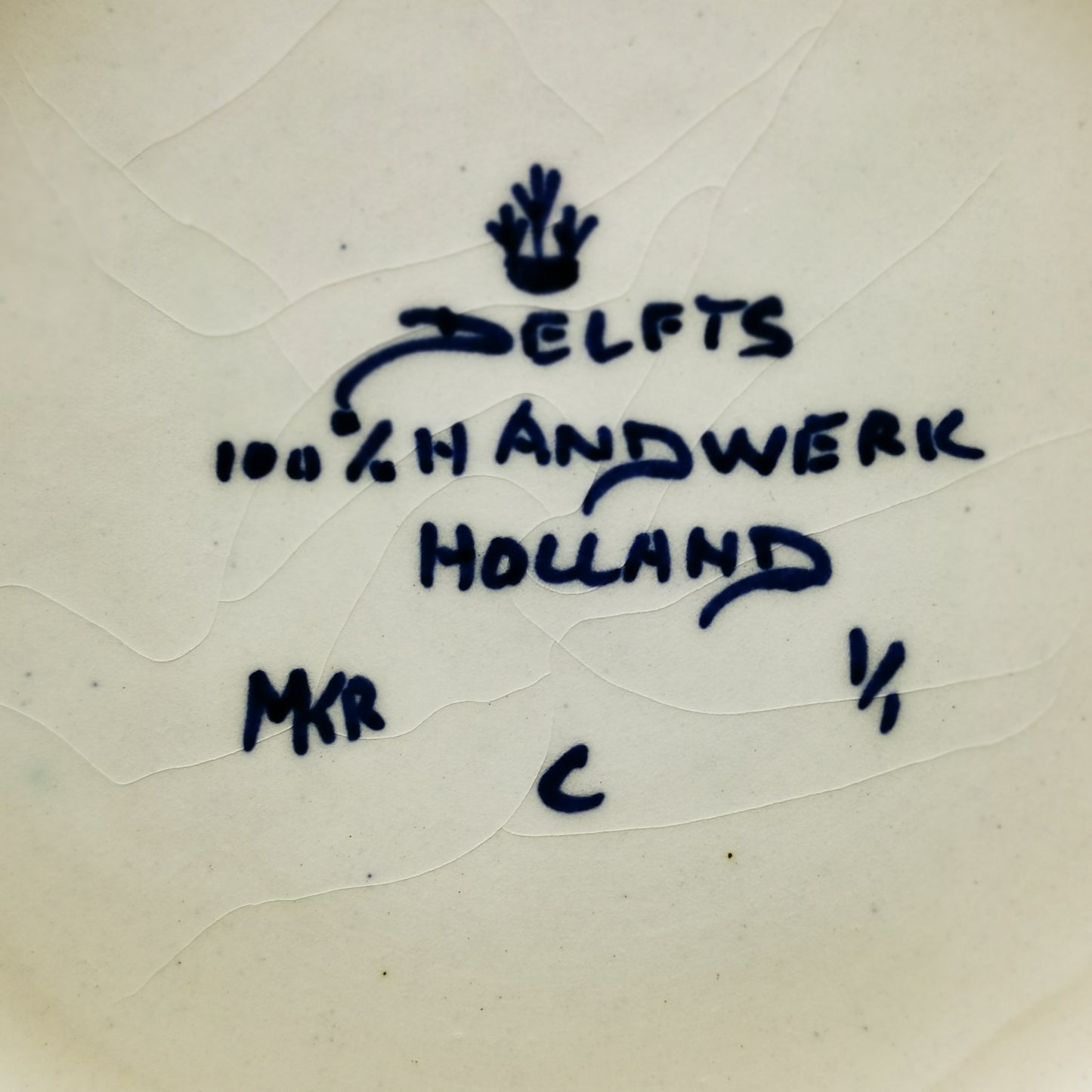 Delfts-Holland-Blue-And-White-China-Small-Pierced-Bowl