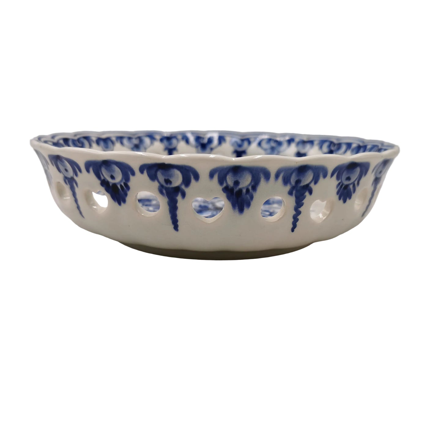 Delfts-Holland-Blue-And-White-China-Small-Pierced-Bowl