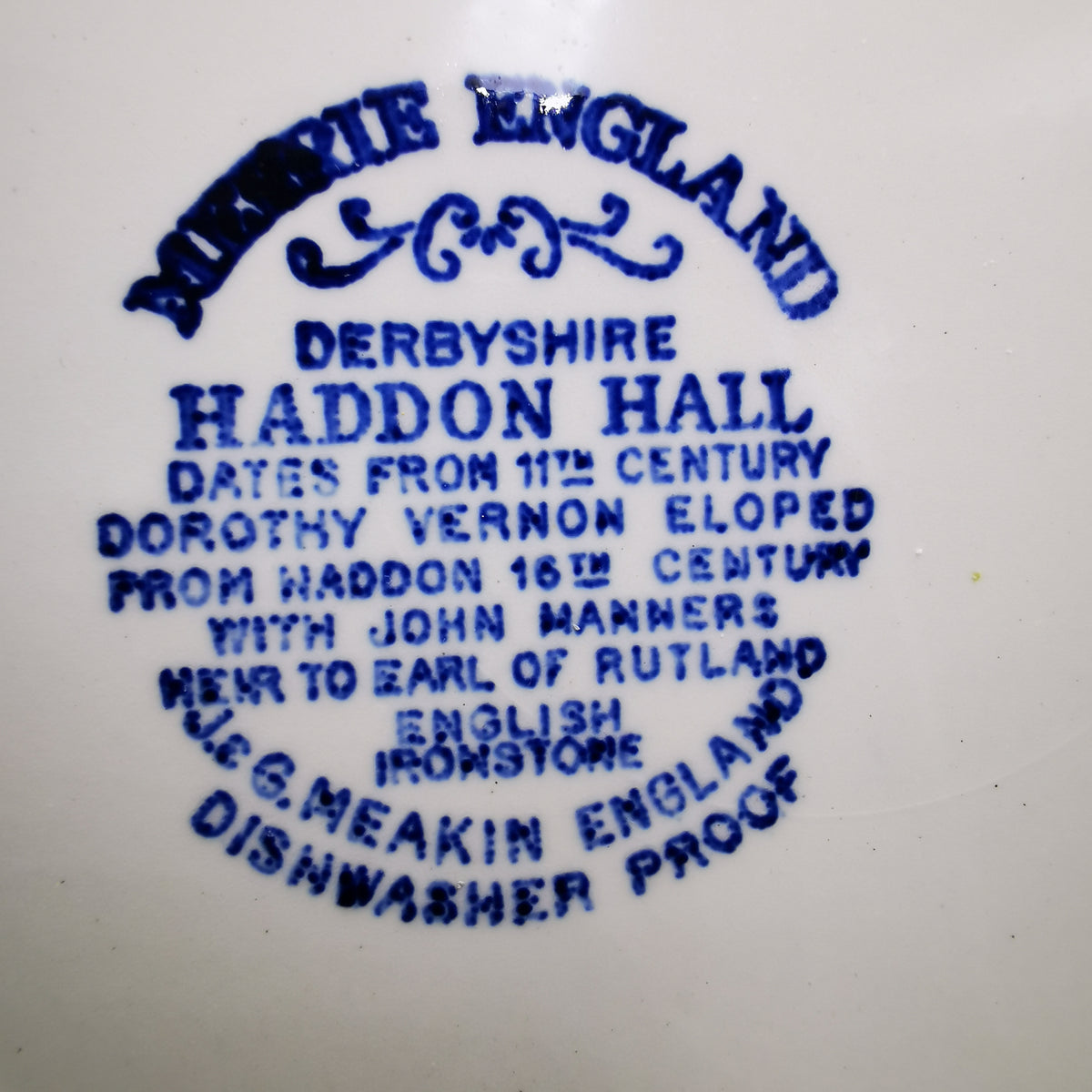 J G Meakin Blue and White China Merrie England Haddon Hall Ironstone 10-inch Dinner Plate