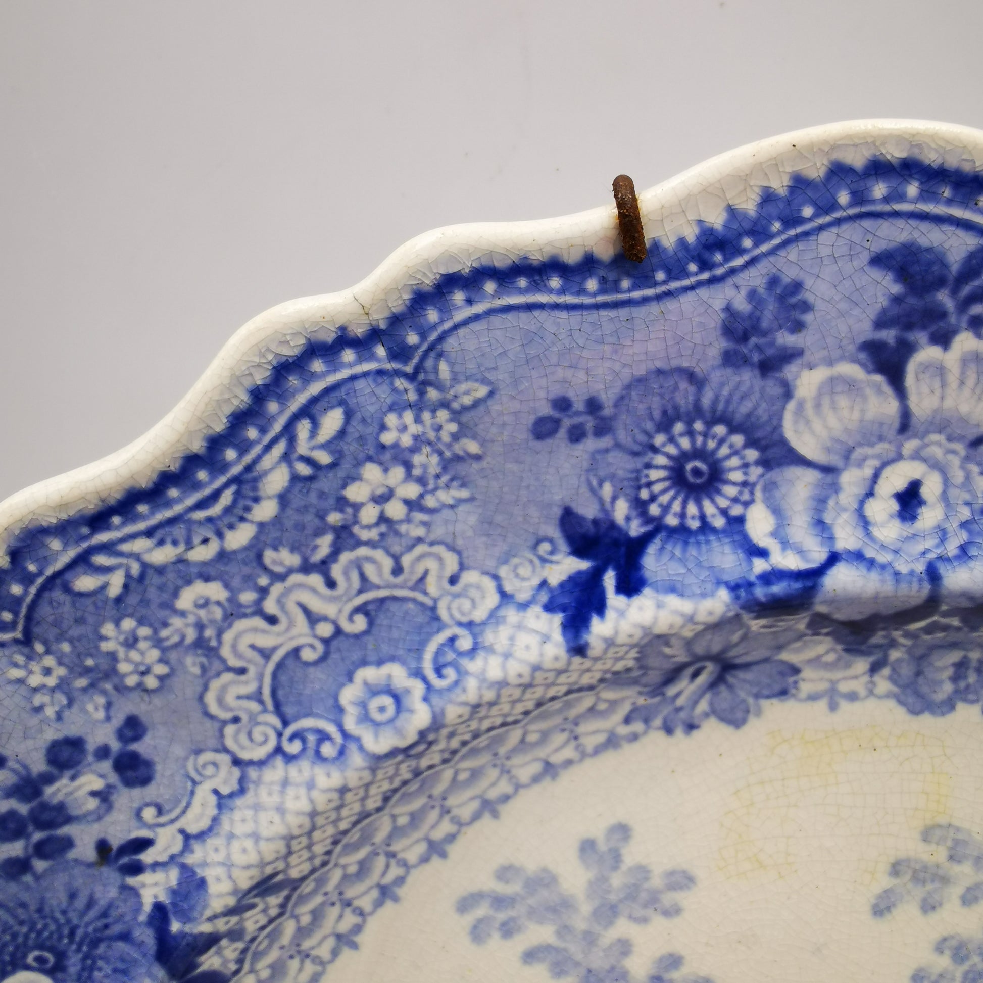 John-Maddock-Campanie-Blue-and-White-china-Dinner-Plate