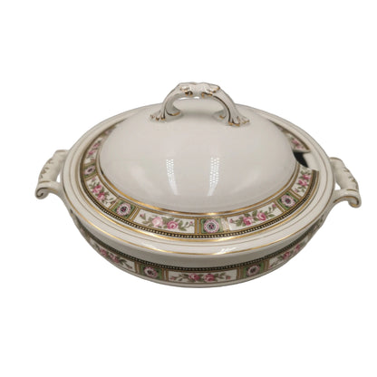 Johnson Brothers Ormsby pattern Round Lidded Sauce Tureen