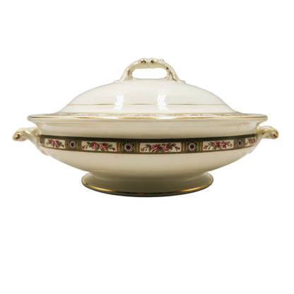 Johnson Brothers Ormsby pattern Round Lidded Tureen