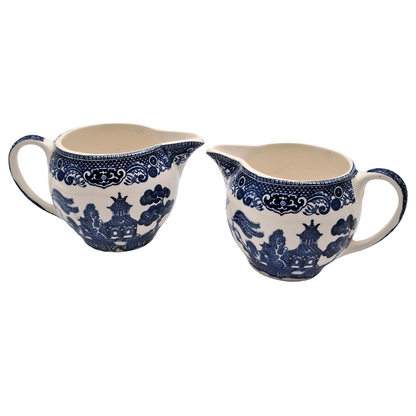 Johnson Bros Set of creamer jugs