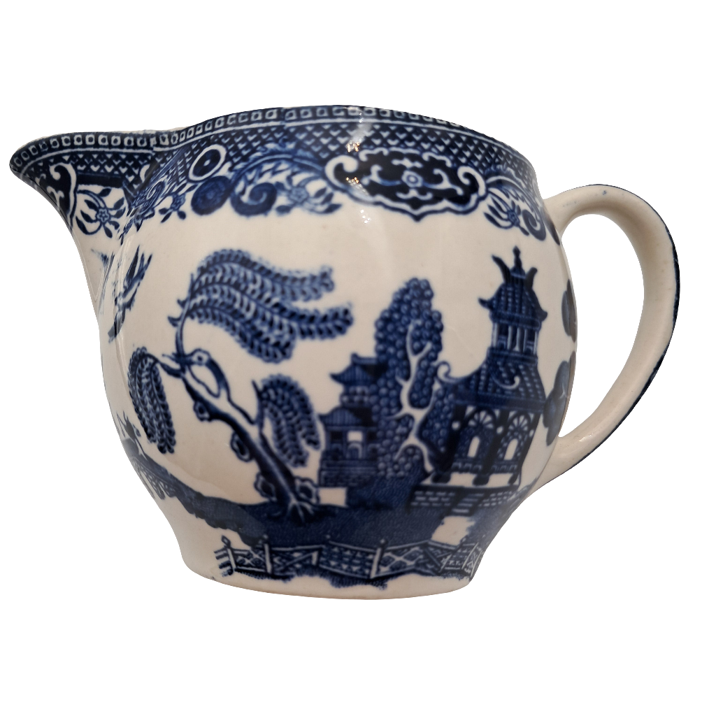 Johnson Bros Set of creamer jugs