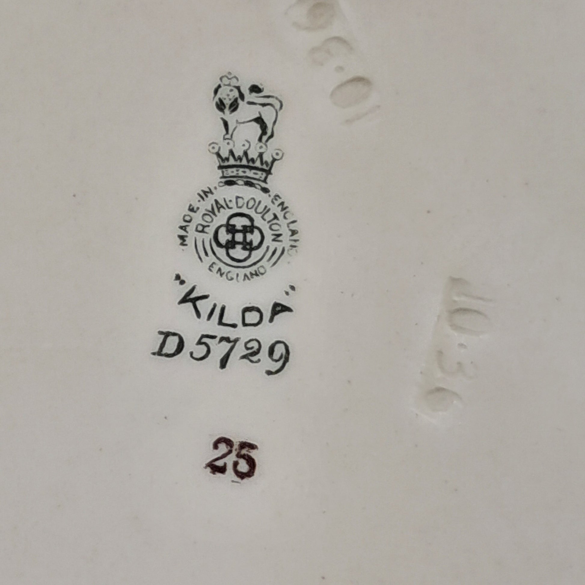 Royal Doulton Kilda Pattern D5729 Soup Bowls
