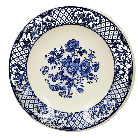 Masons-Ironstone-Blue- &-White-Stratford-China-Teacup-Saucer