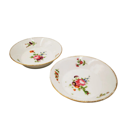 Pair of Count of Artois Porcelain China Small Bowls