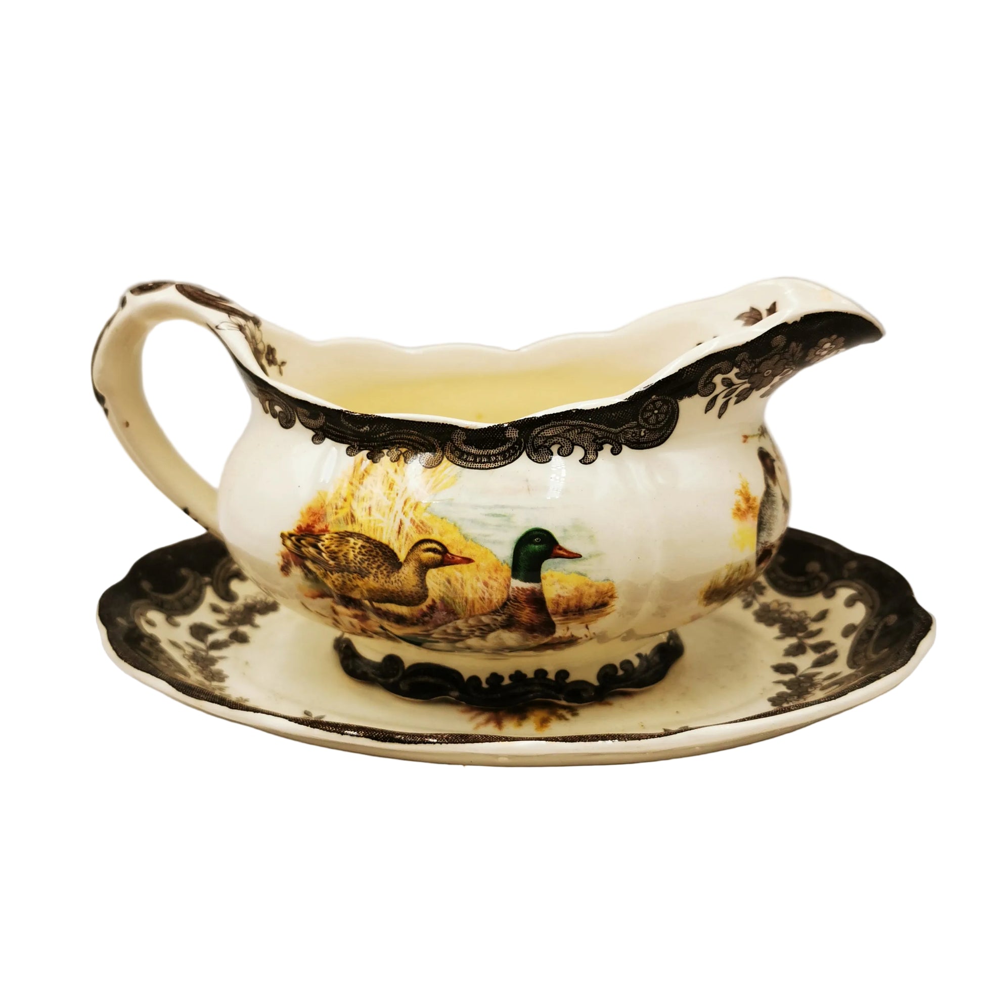 Palissy-China-Game-Series-Gravy-Boat-and-Saucer