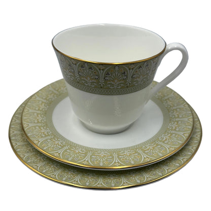 Royal Doulton Sonnet China H5012 Teacup Saucer & Side Plate