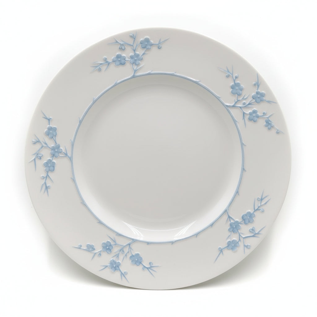 Spode Blanche De Chine Blue 10.75-inch Dinner Plate