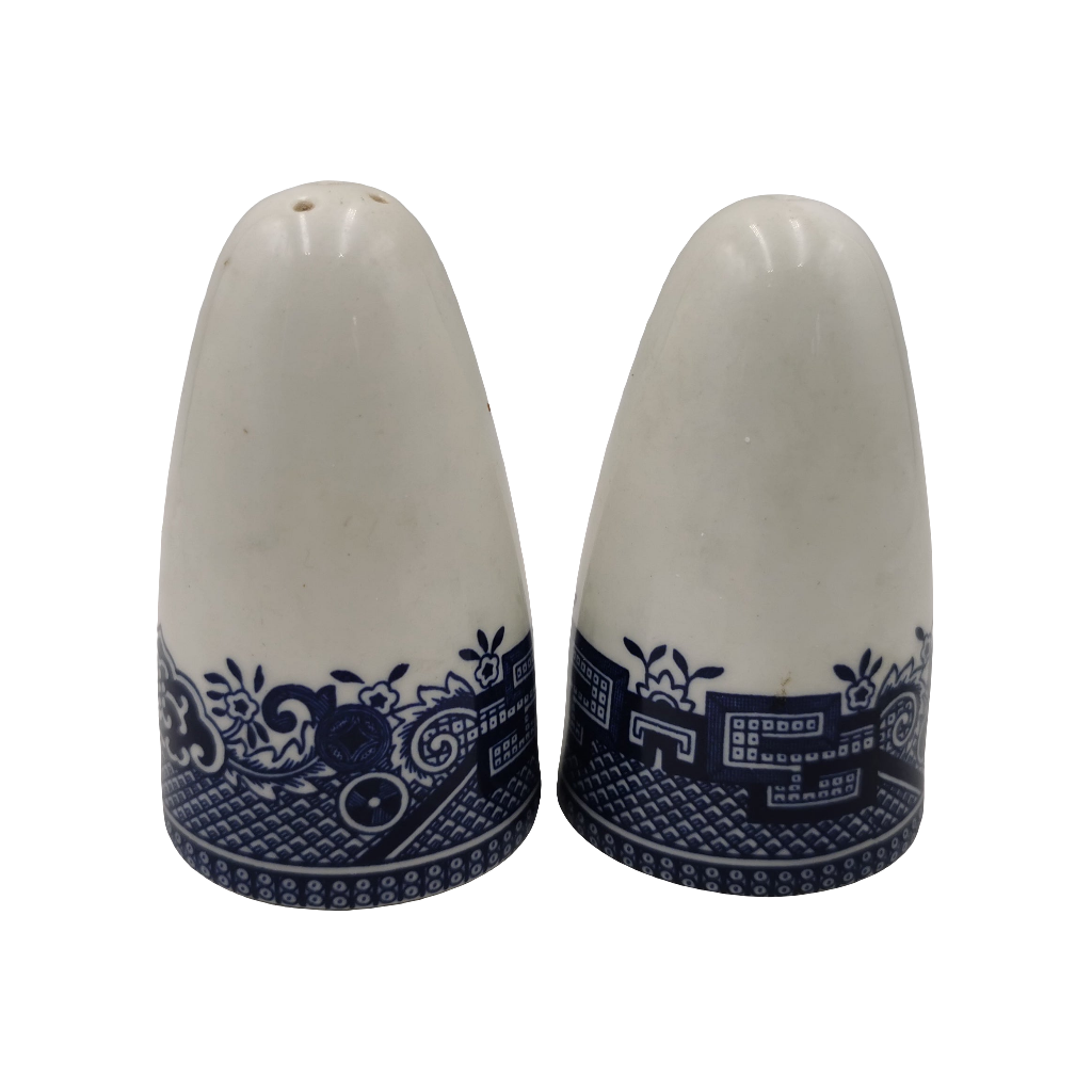 Vintage Churchill China Blue Willow Salt and Pepper Pot Set