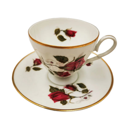 Walbrzych-Floral-Rose-China-Teacup-and-Saucer