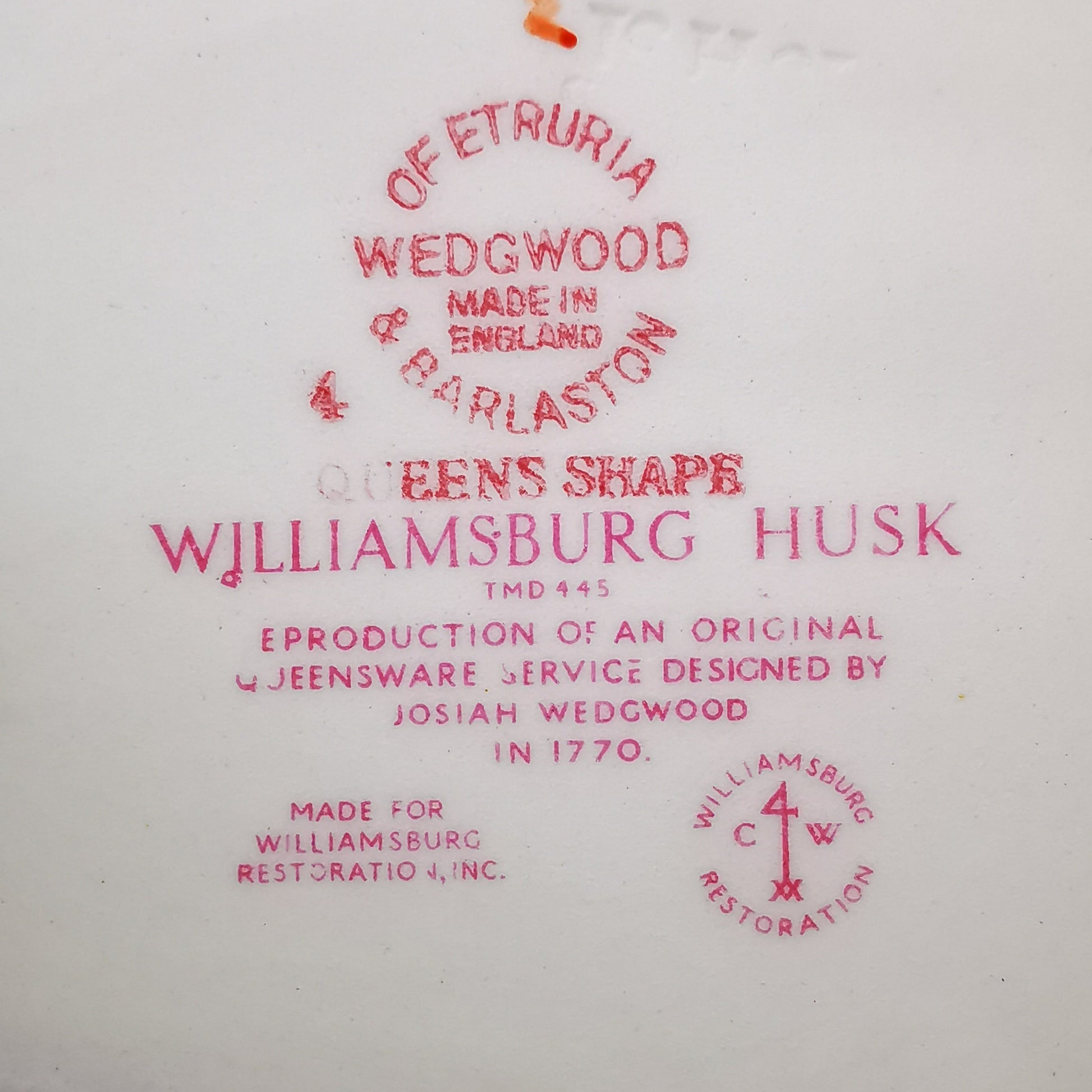 Wedgwood-China-Williamsburg-Husk-Queens-Shape-10-inch-Oval-Serving-Bowl