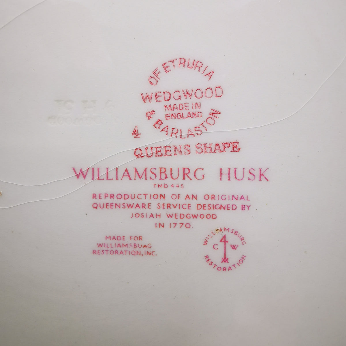Wedgwood-China-Williamsburg-Husk-Queens-Shape-1925-inch-Plate
