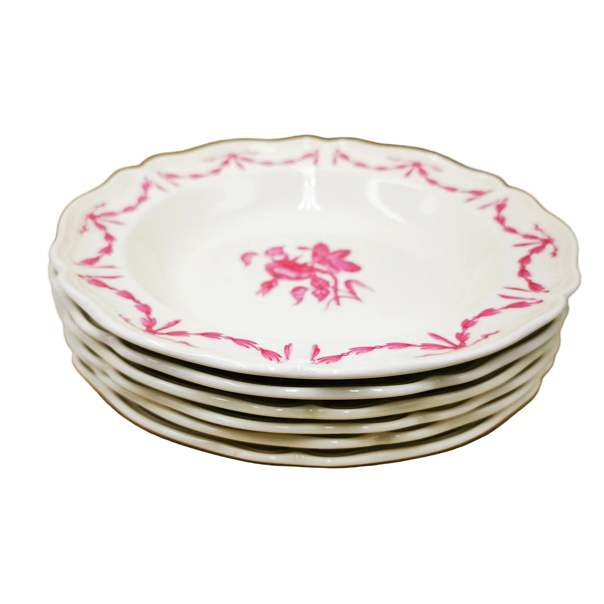 Wedgwood-China-Williamsburg-Husk-Queens-Shape-8.5-inch-Rimmed-Soup-Bowl