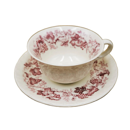 Wedgwood-Old-Vine-Mulberry-Purple-and-White-China-Teacup-and-Saucer
