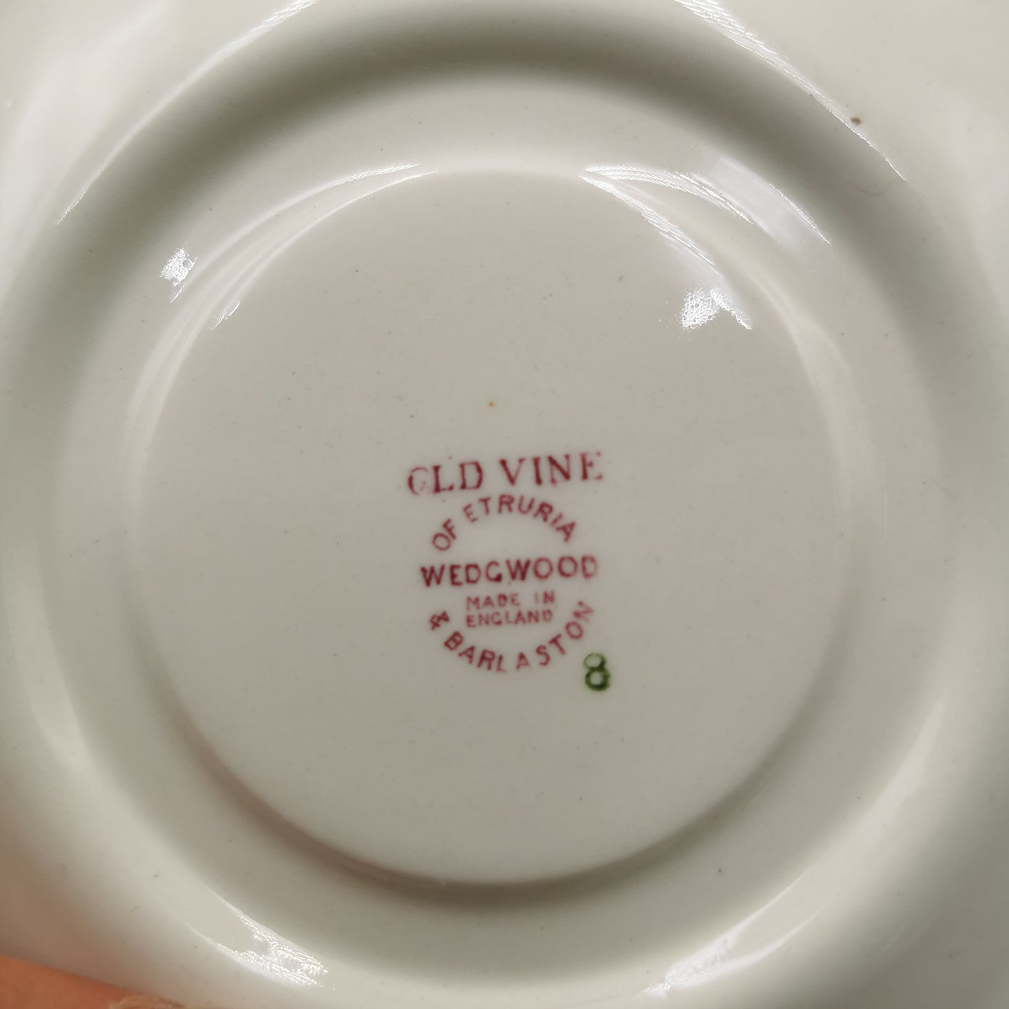 Wedgwood-Old-Vine-Mulberry-Purple-and-White-China-Teacup-and-Saucer