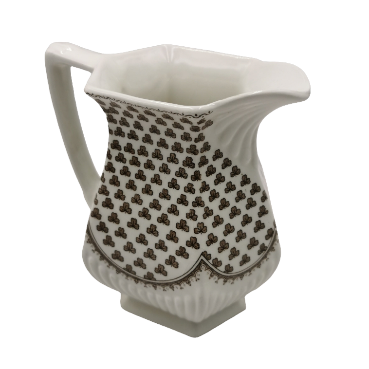 adams sharon 2-pint china jug