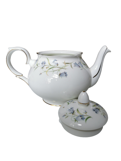 Duchess China Harebell pattern 571 Vintage 1.5-pint Teapot