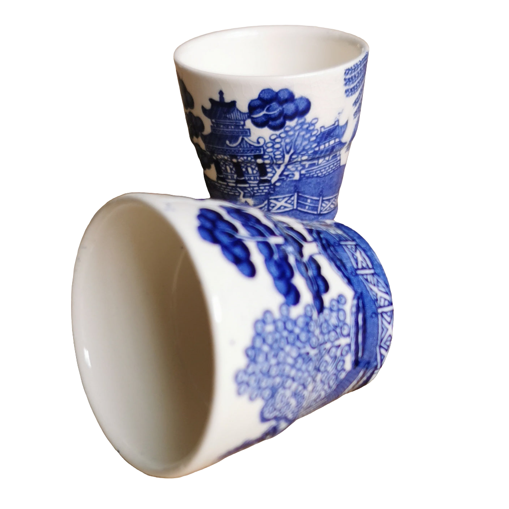 Antique Blue and White China Blue Willow Egg Cup – Vintage