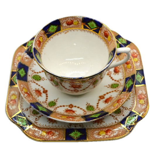 H J Colclough Royal Vale Imari China pattern 3775 Teacup, Saucer & Side Plate c1928