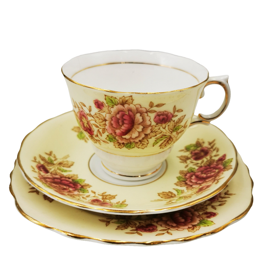 Colclough China Floral Garland on Cream Ground 6676