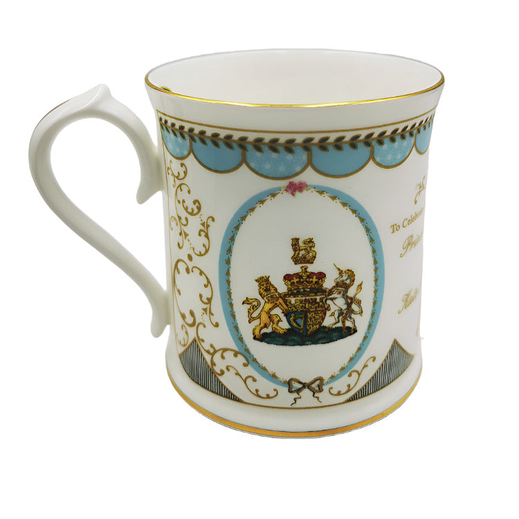 Aynsley China Commemorative William and Kate Engagement Mug 2010